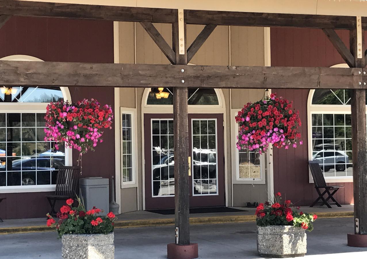 Fairbridge Inn & Suites ケロッグ エクステリア 写真
