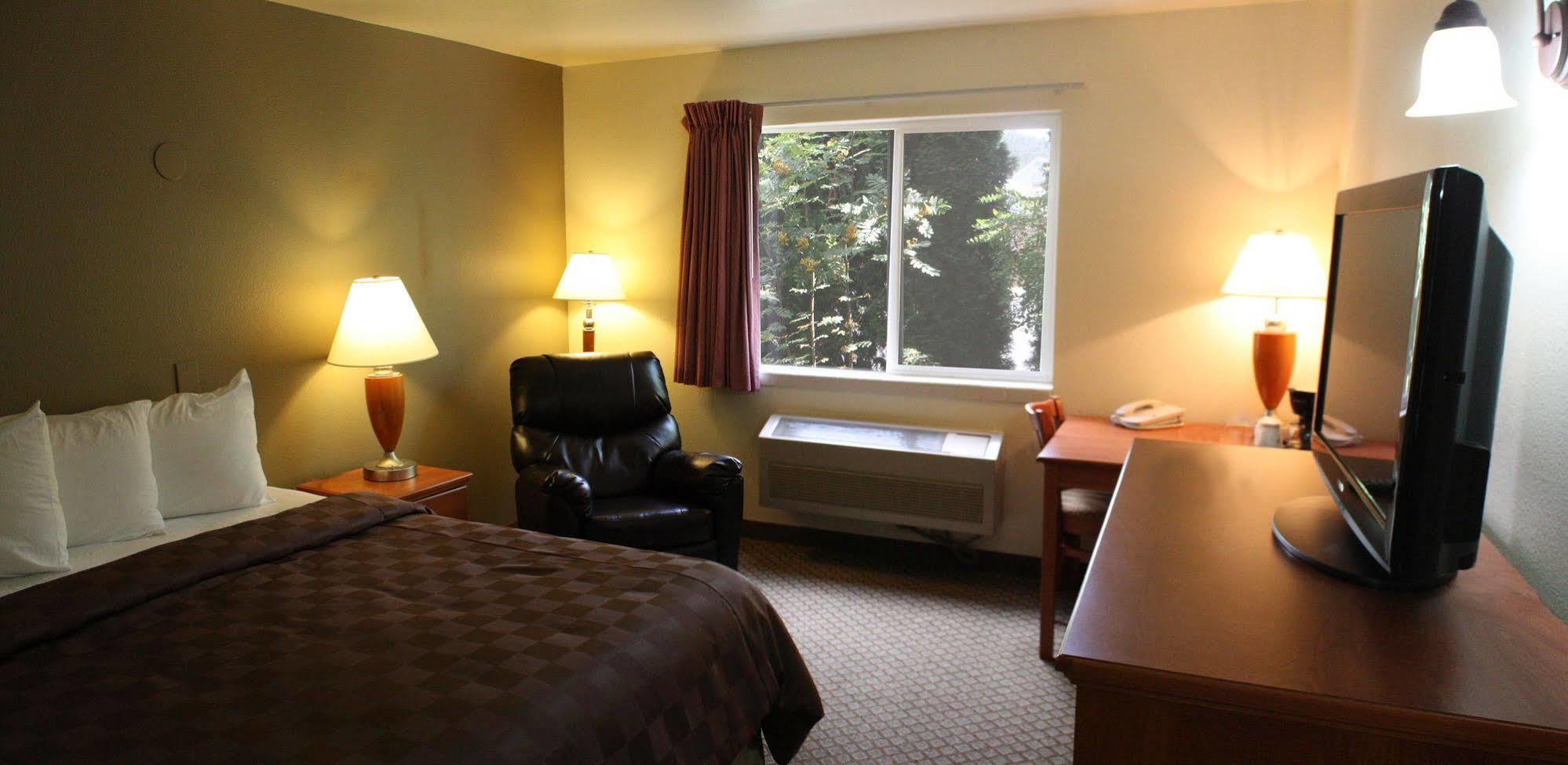 Fairbridge Inn & Suites ケロッグ エクステリア 写真