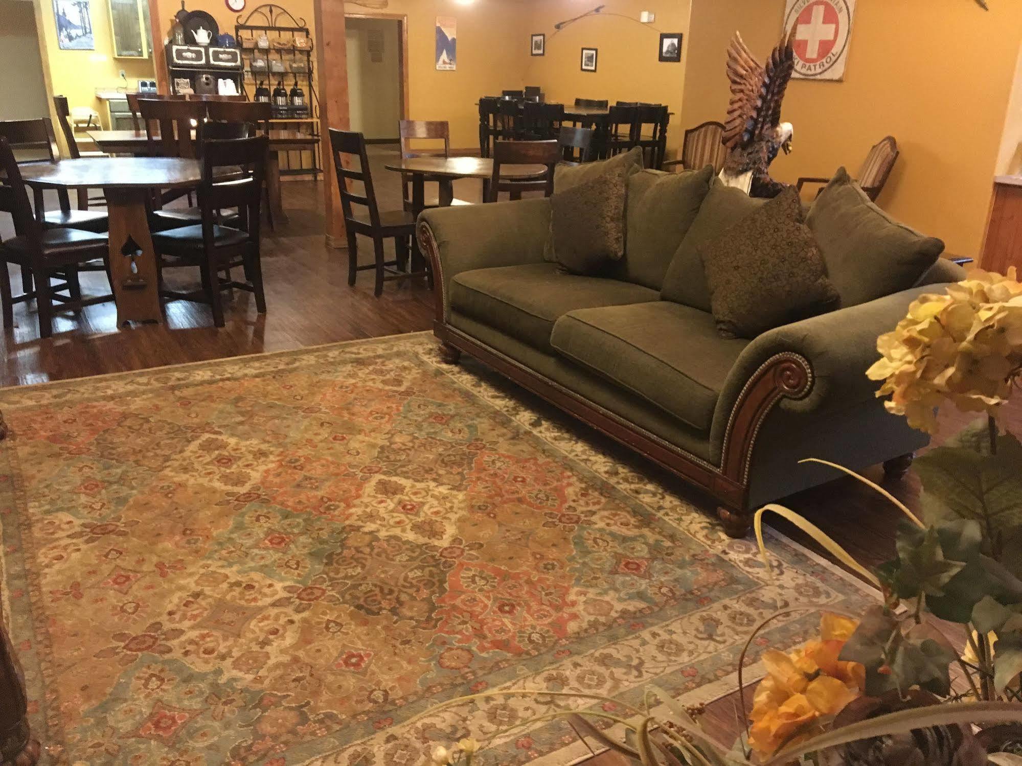 Fairbridge Inn & Suites ケロッグ エクステリア 写真